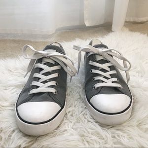 ByGuess Grey Tennis Shoes